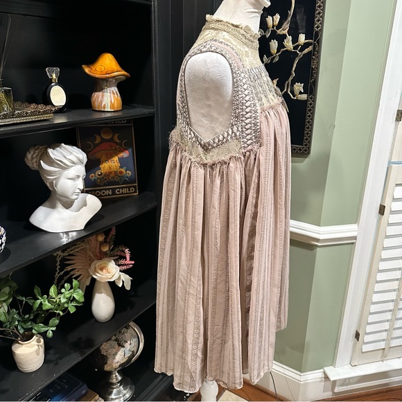 Free People Penny Georgette Babylon Babydoll Dress – Size M (Stone Combo) - Picture 8 of 12